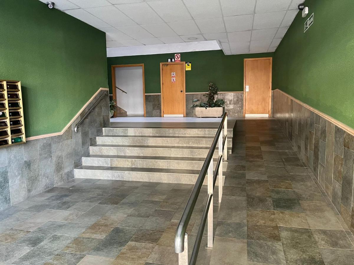Apartamento En 萨洛 外观 照片