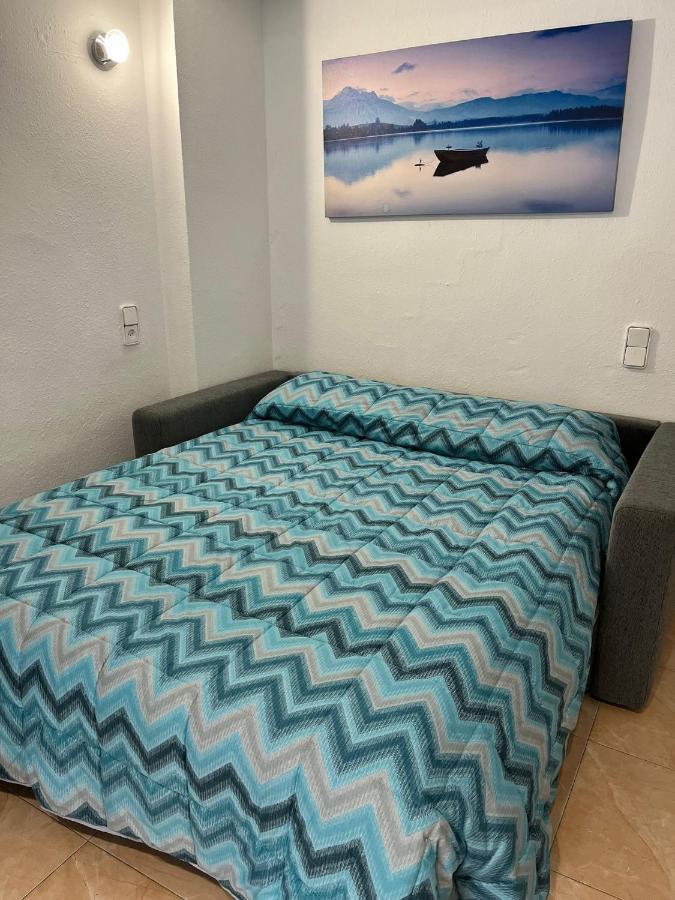 Apartamento En 萨洛 外观 照片