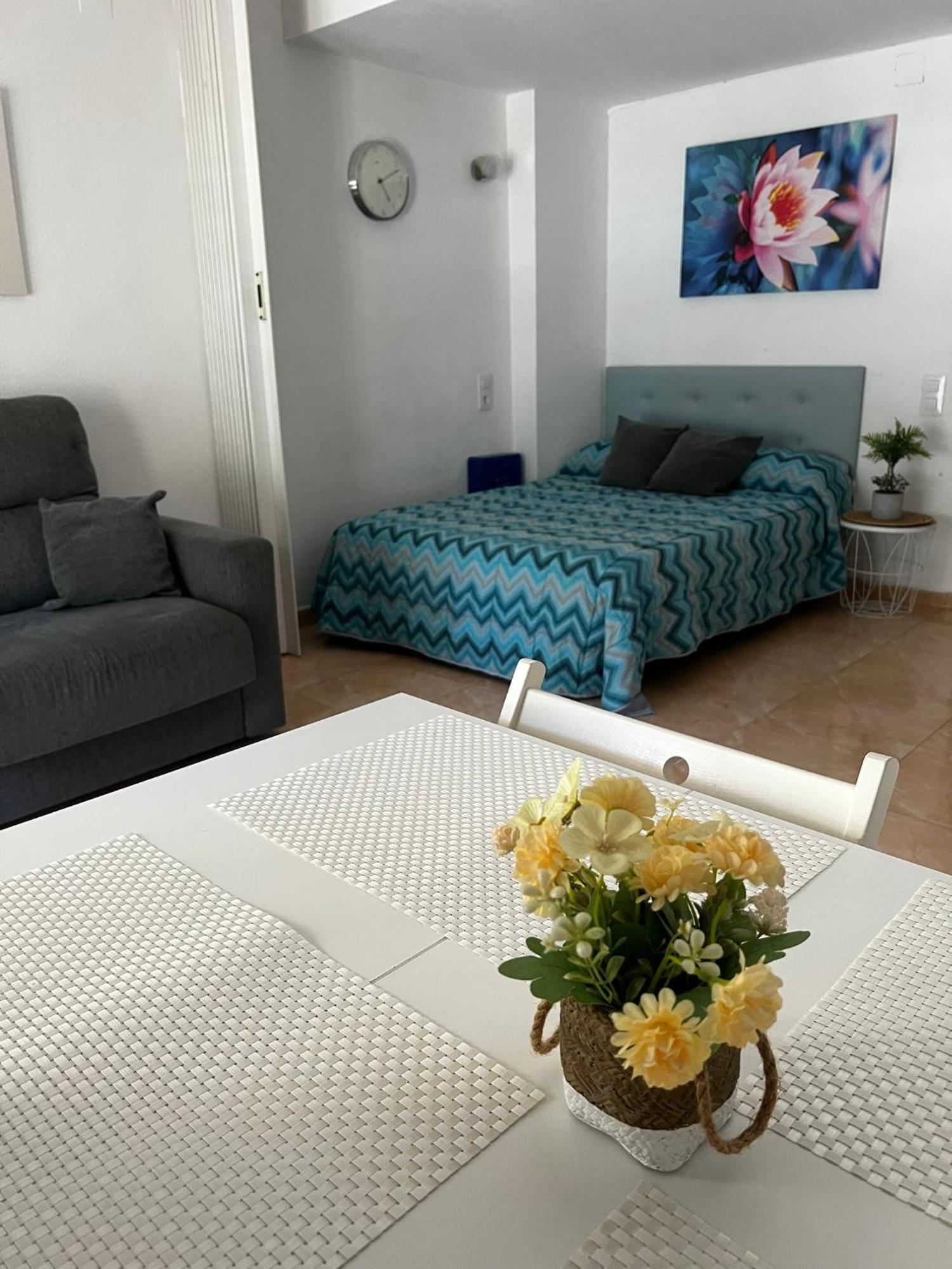 Apartamento En 萨洛 外观 照片