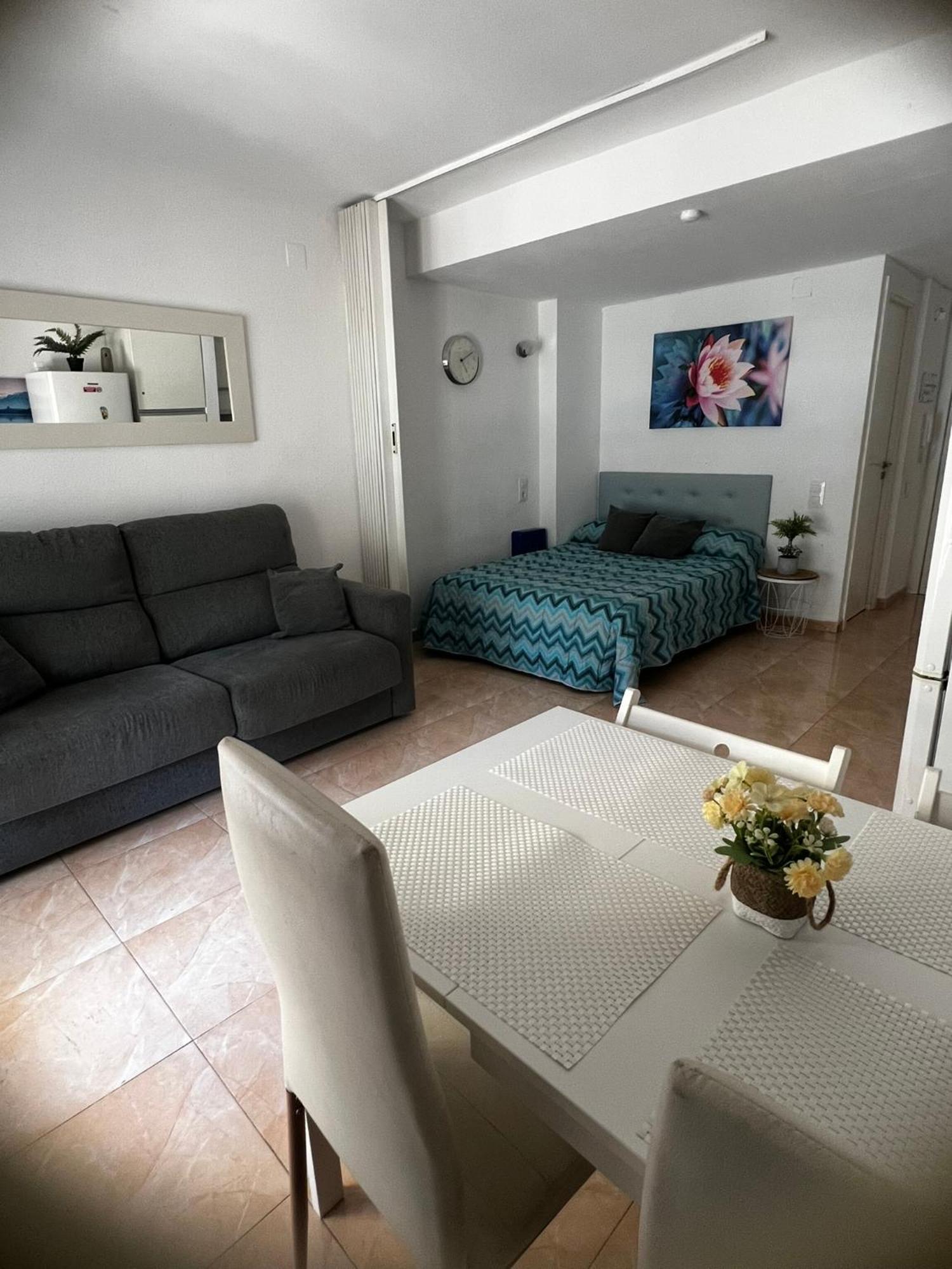 Apartamento En 萨洛 外观 照片
