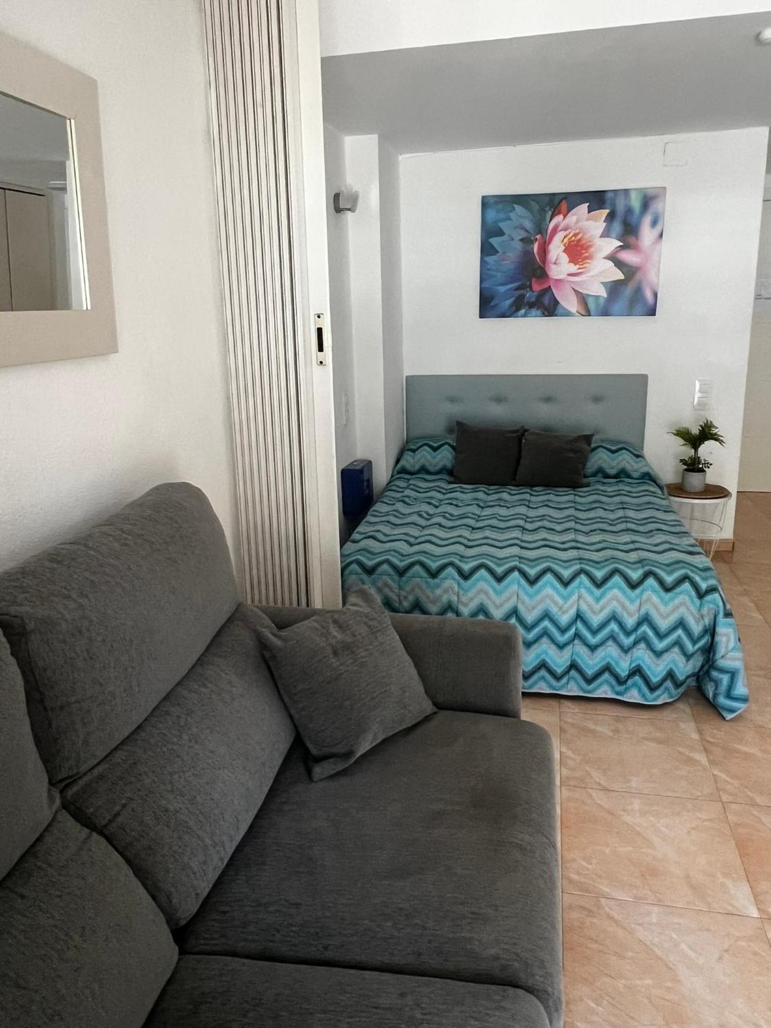 Apartamento En 萨洛 外观 照片